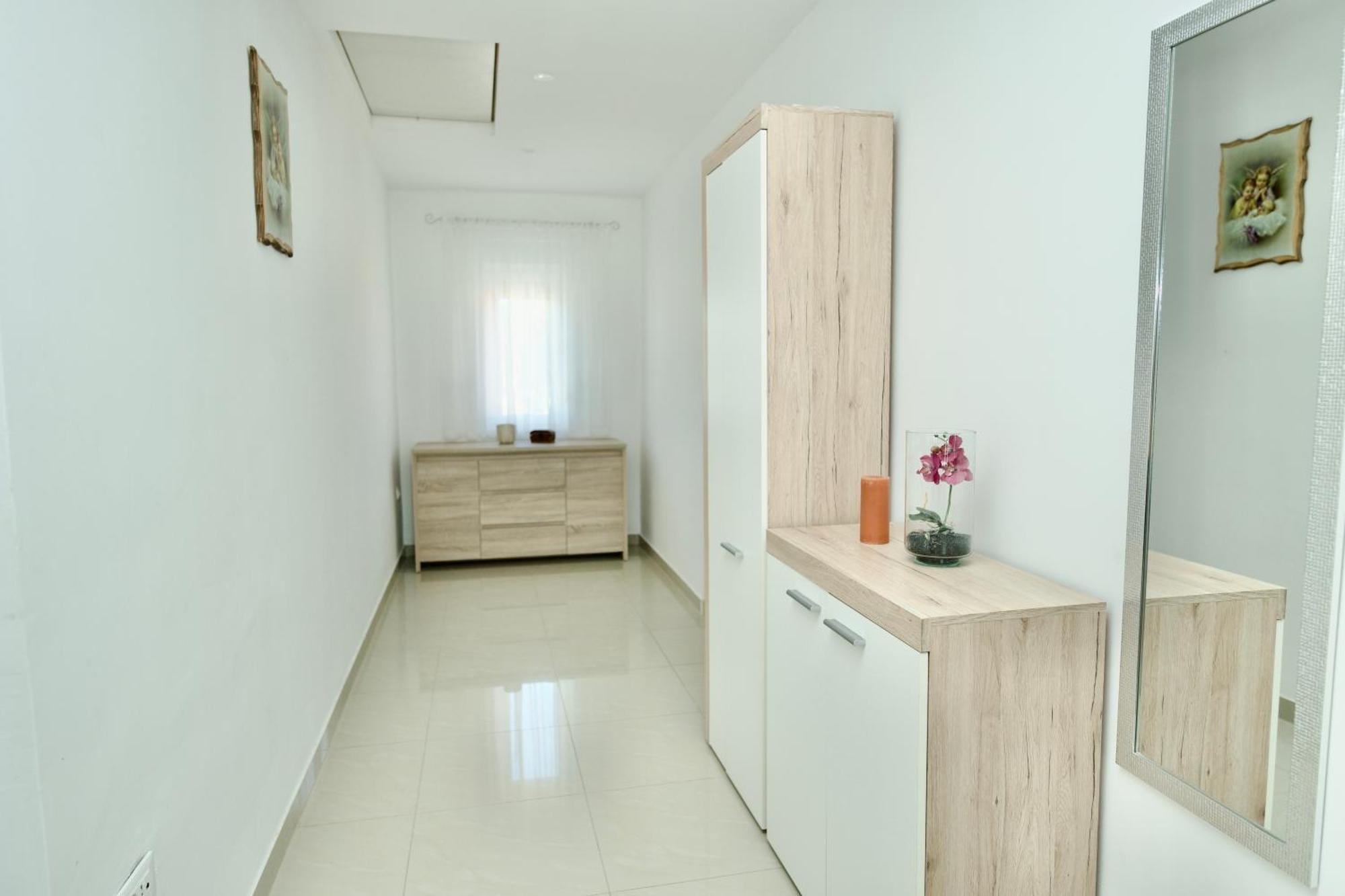 Apartment Lana Bristivica Zewnętrze zdjęcie