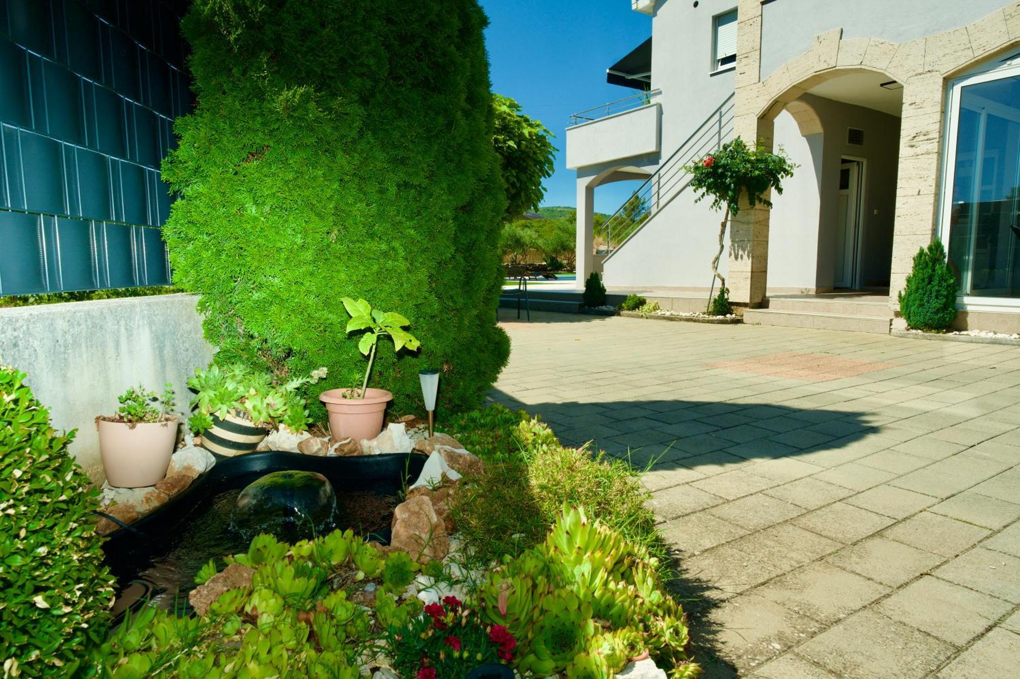 Apartment Lana Bristivica Zewnętrze zdjęcie
